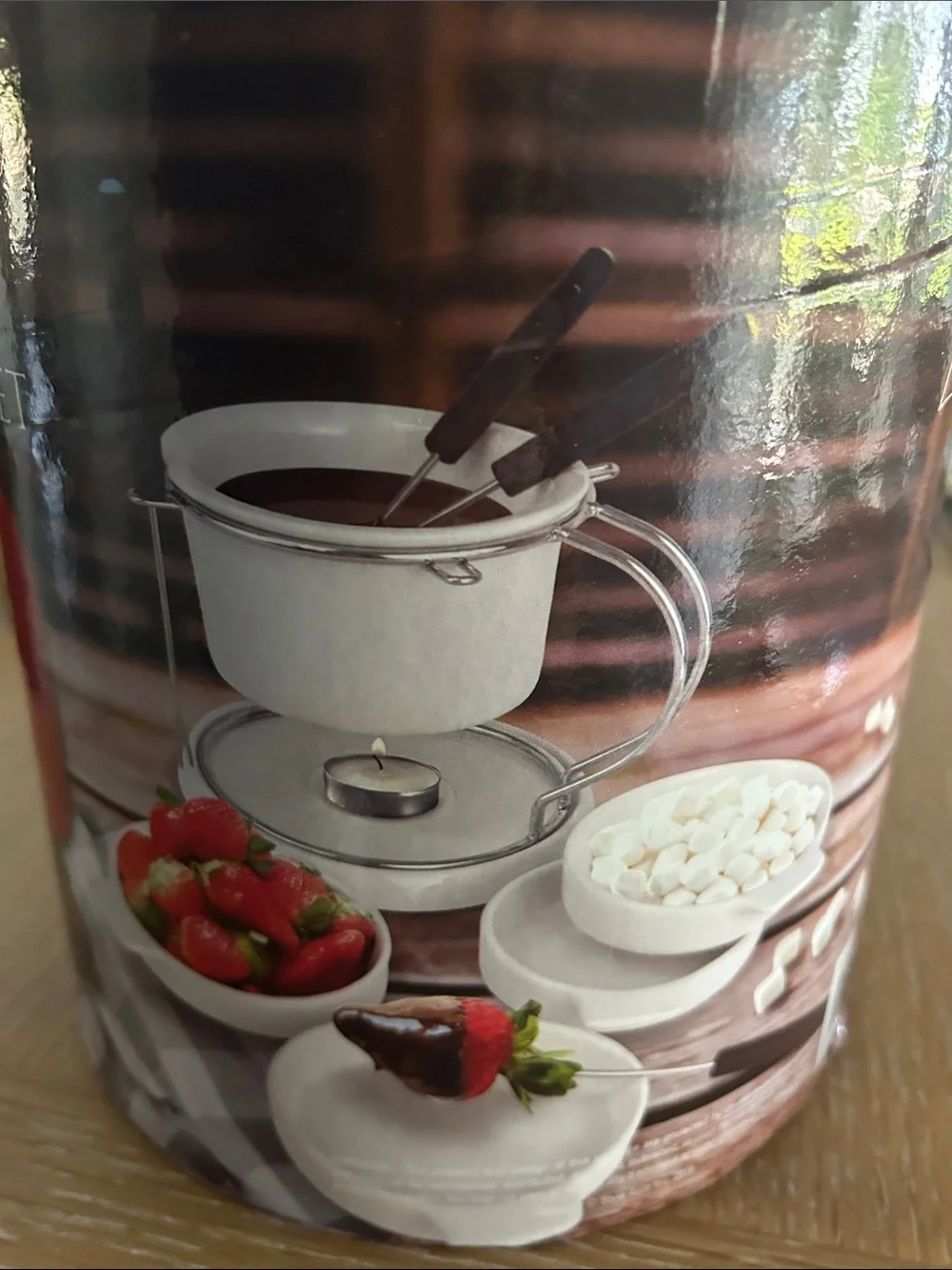 La Regale Red & White Ceramic Fondue Set